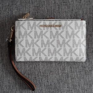 Michael Kors Double Zip Wristlet Wallet Vanilla